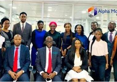Apply to the Alpha Morgan Bank internship